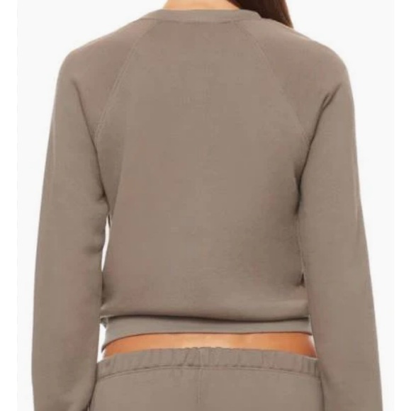 ETERNE SHRUNKEN RAGLAN SWEATSHIRT in Clay size Medium - Picture 3 of 8